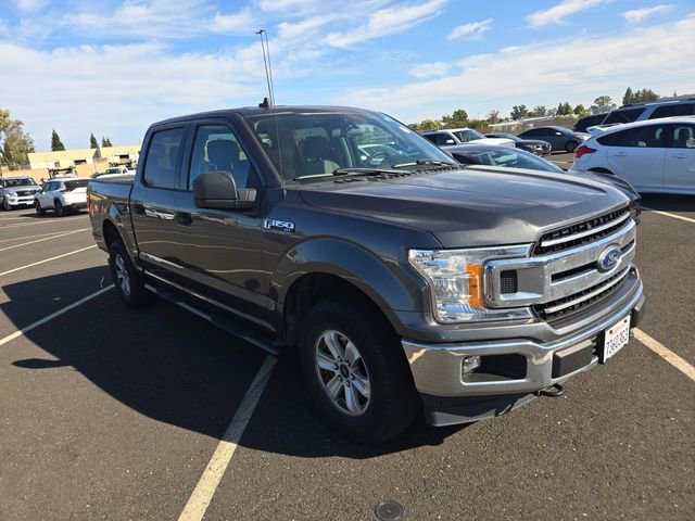 2019 Ford F-150 XLT photo 4