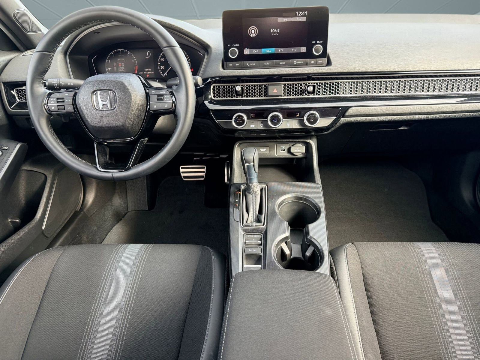 2024 Honda Civic Sport photo 4