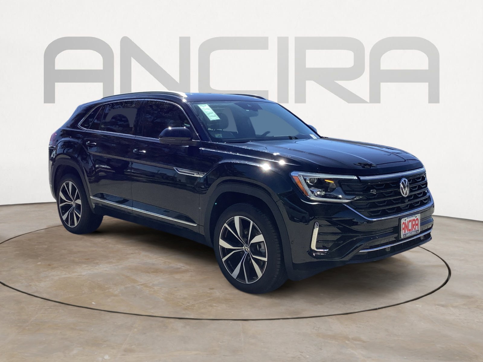 2025 Volkswagen Atlas Cross Sport SEL Premium R-Line photo 2