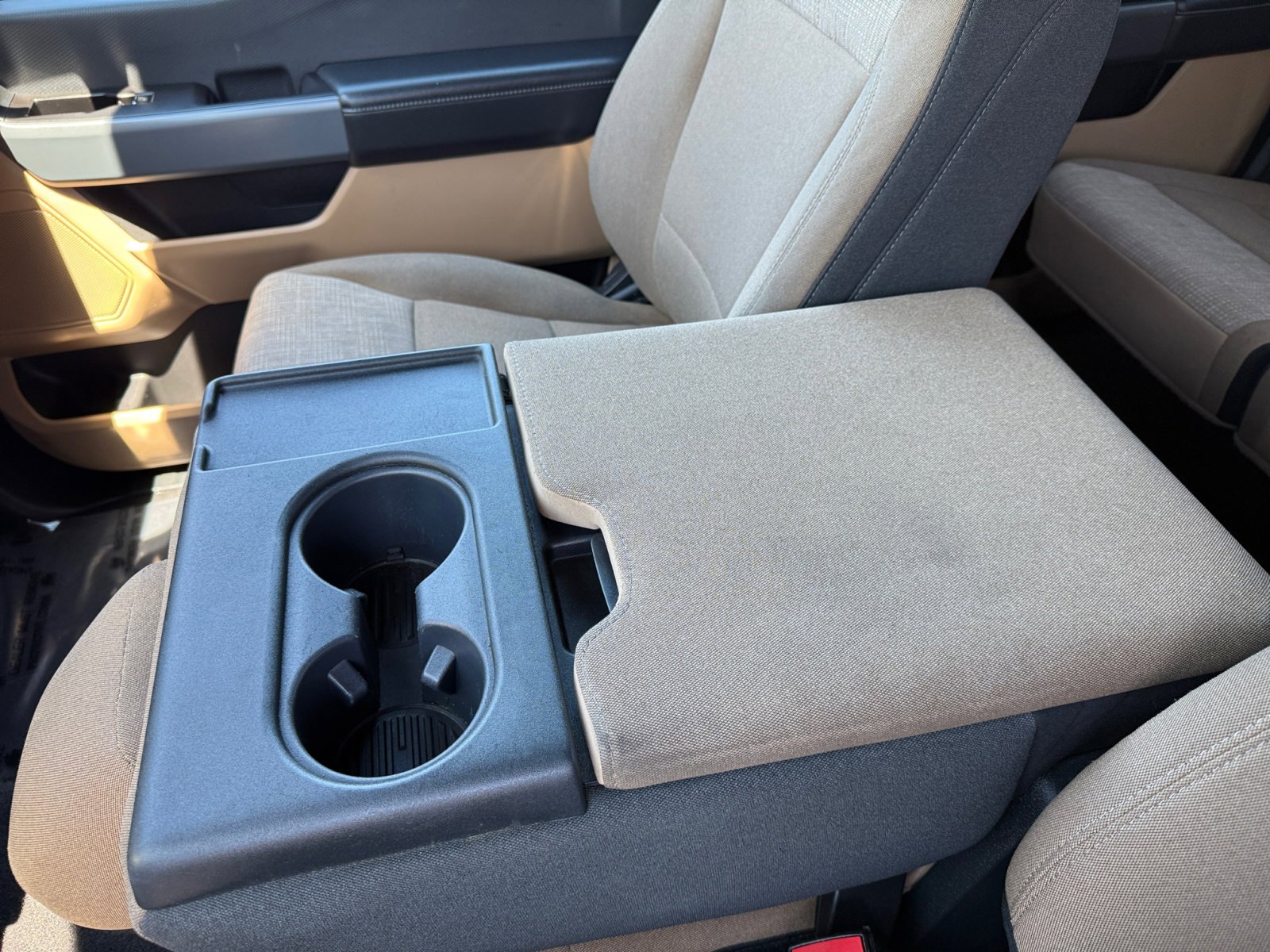 2023 Ford F-150 XLT photo 14