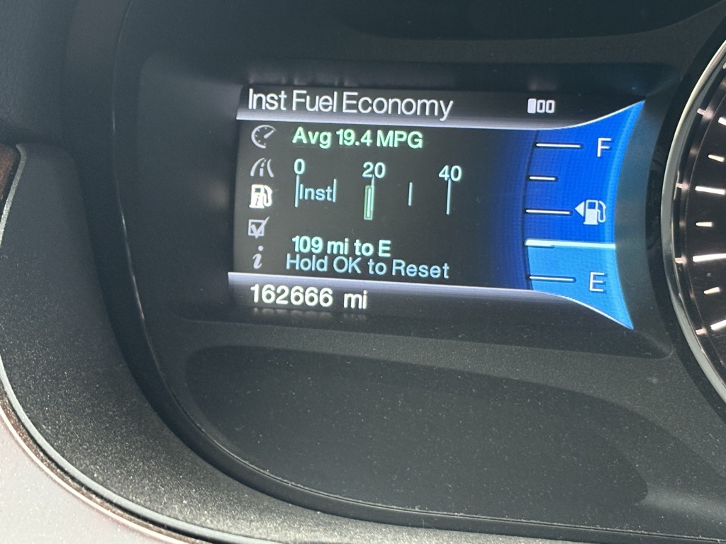 2013 Ford Edge Limited's photo