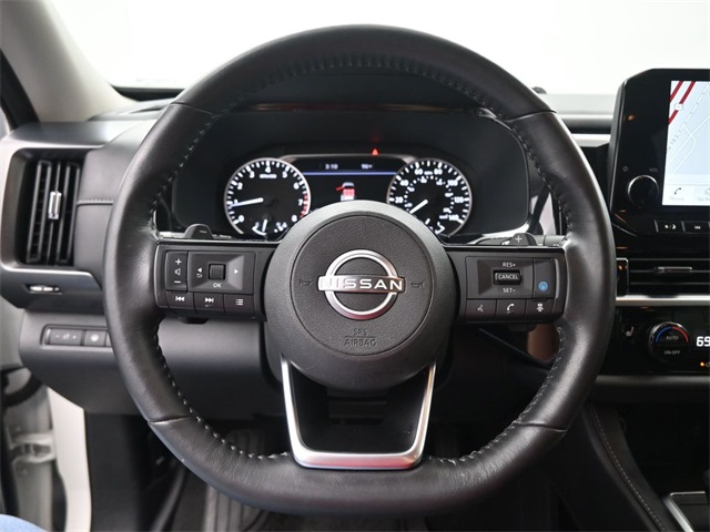 2022 Nissan Pathfinder SL photo 24