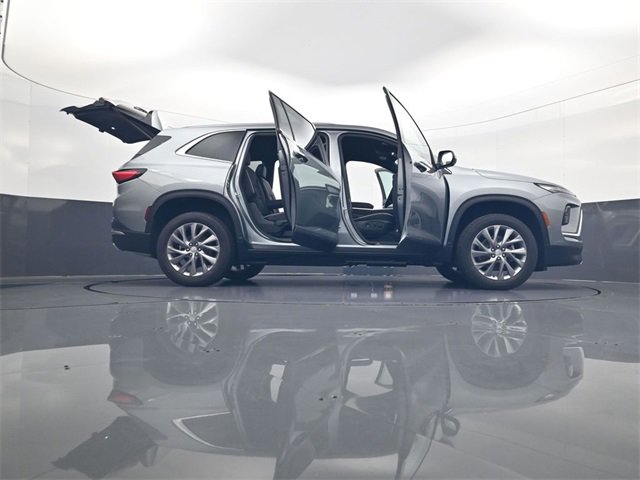 2026 Buick Enclave Preferred photo 32