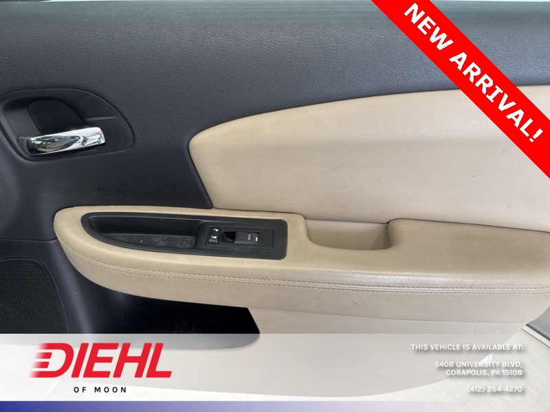2013 Chrysler 200 Limited photo 10