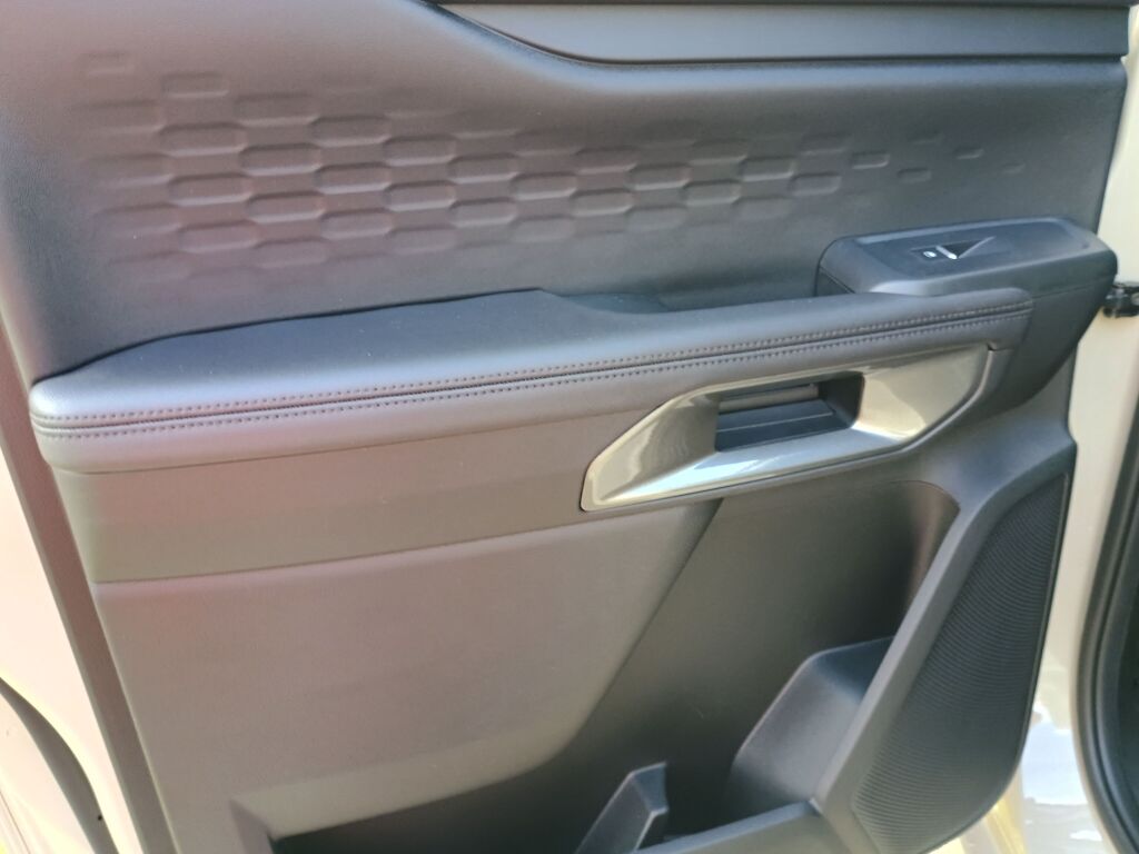 2025 Ford Ranger XLT photo 15