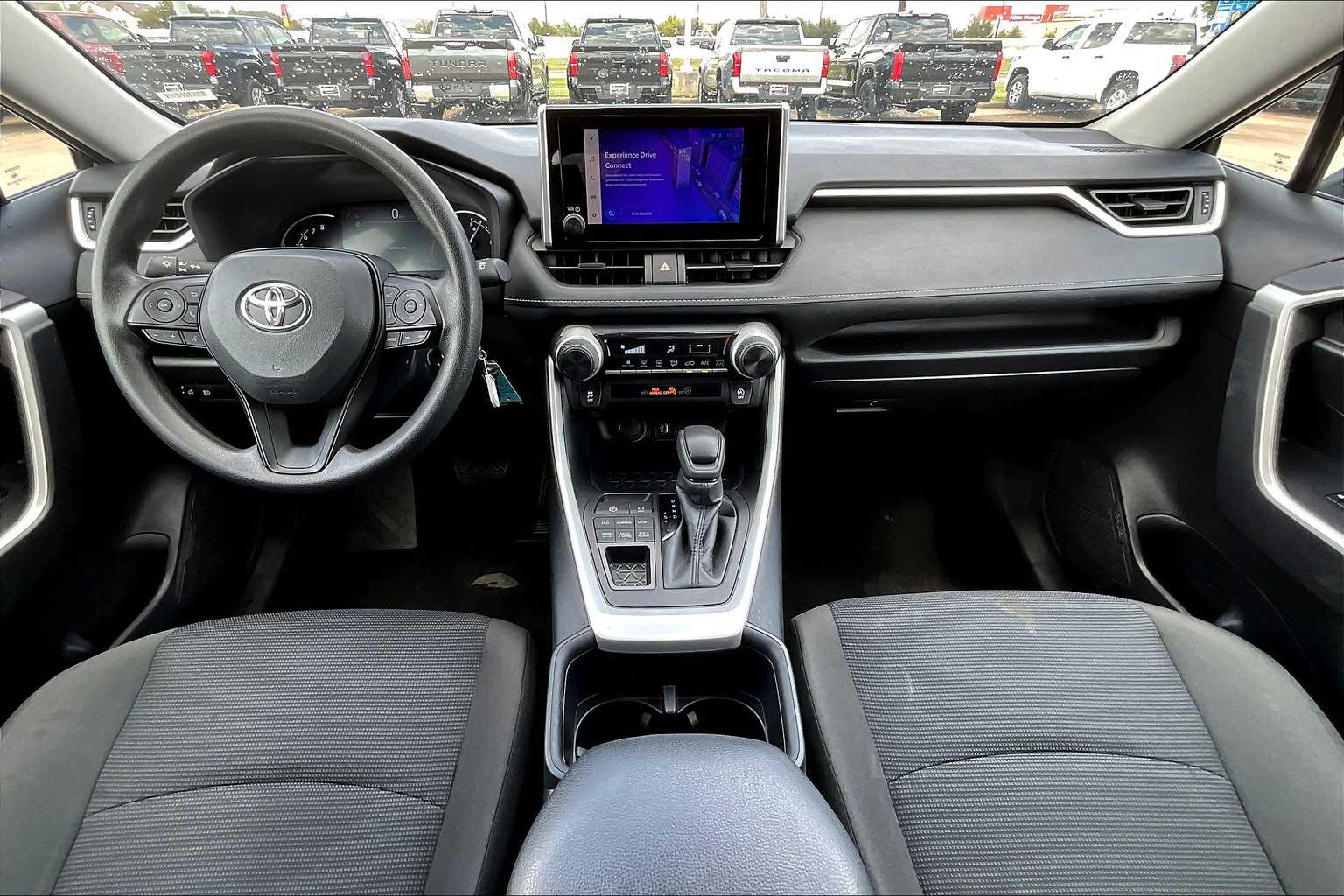 2024 Toyota RAV4 LE photo 14