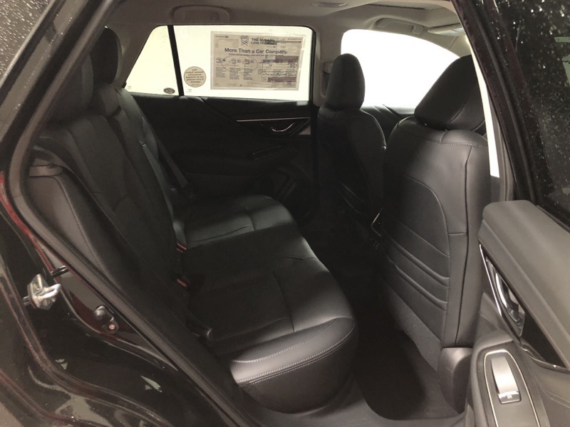 2025 Subaru Outback Touring photo 11