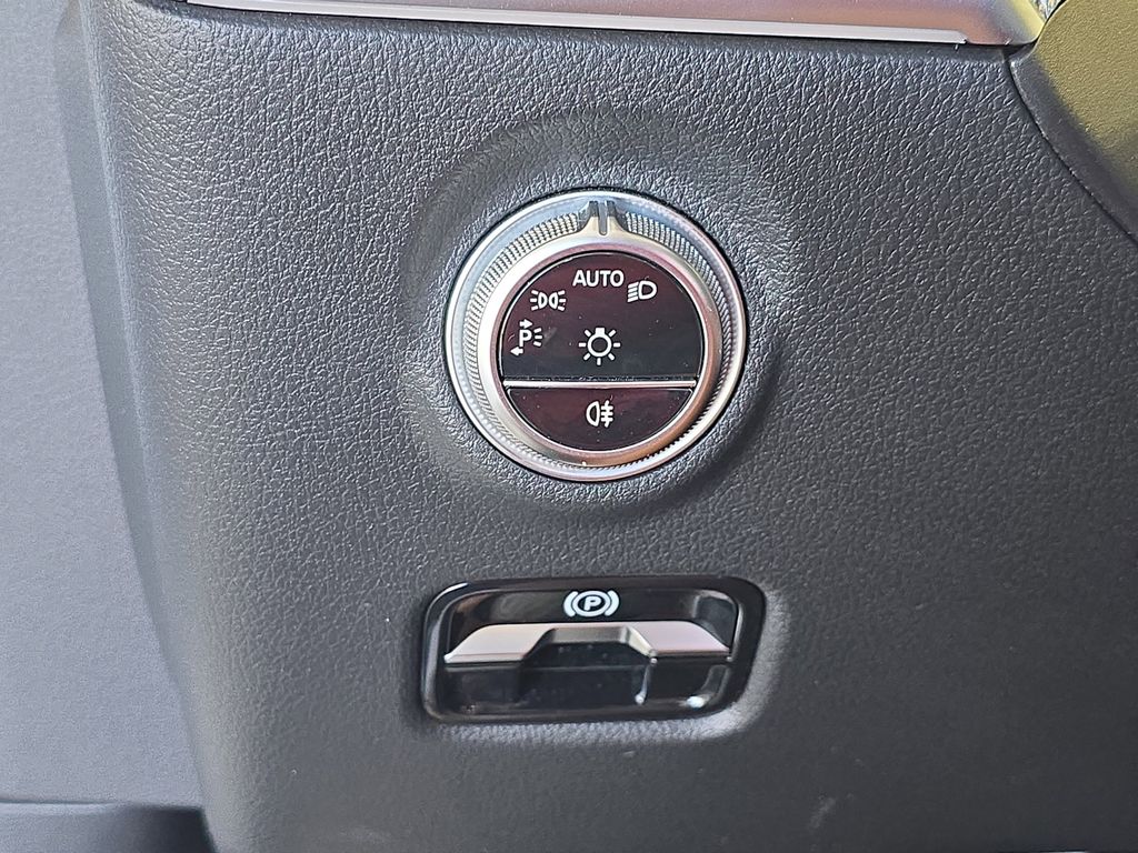 2024 Mercedes Benz CLE 450 4MATIC photo 23