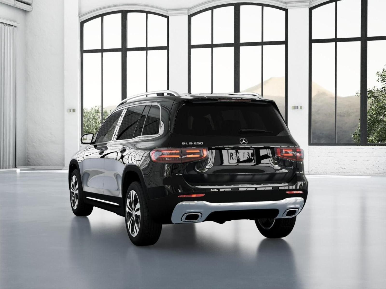 2025 Mercedes Benz GLB 250 photo 27