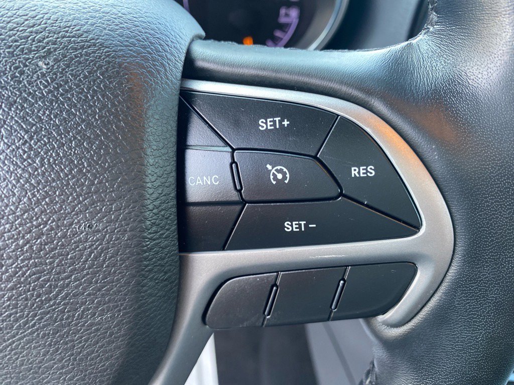 2022 Jeep Cherokee Limited photo 19