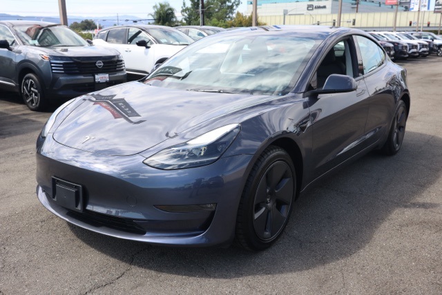 2023 Tesla Model 3 Long Range photo 7