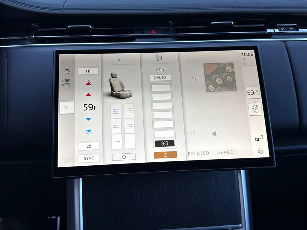 2025 Land Rover Range Rover SE photo 22
