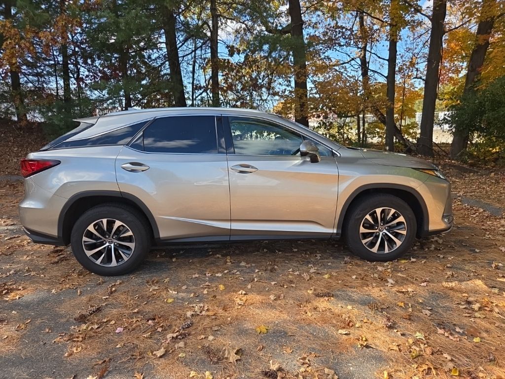 2022 Lexus RX 350's photo