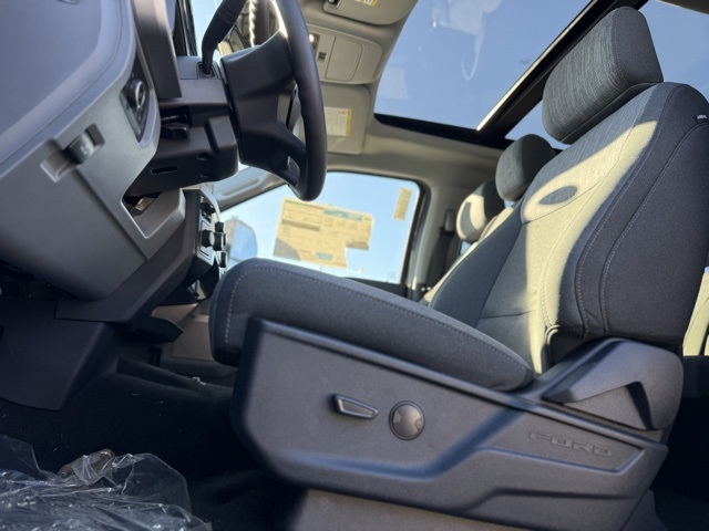 2026 Ford F-350 XLT photo 15