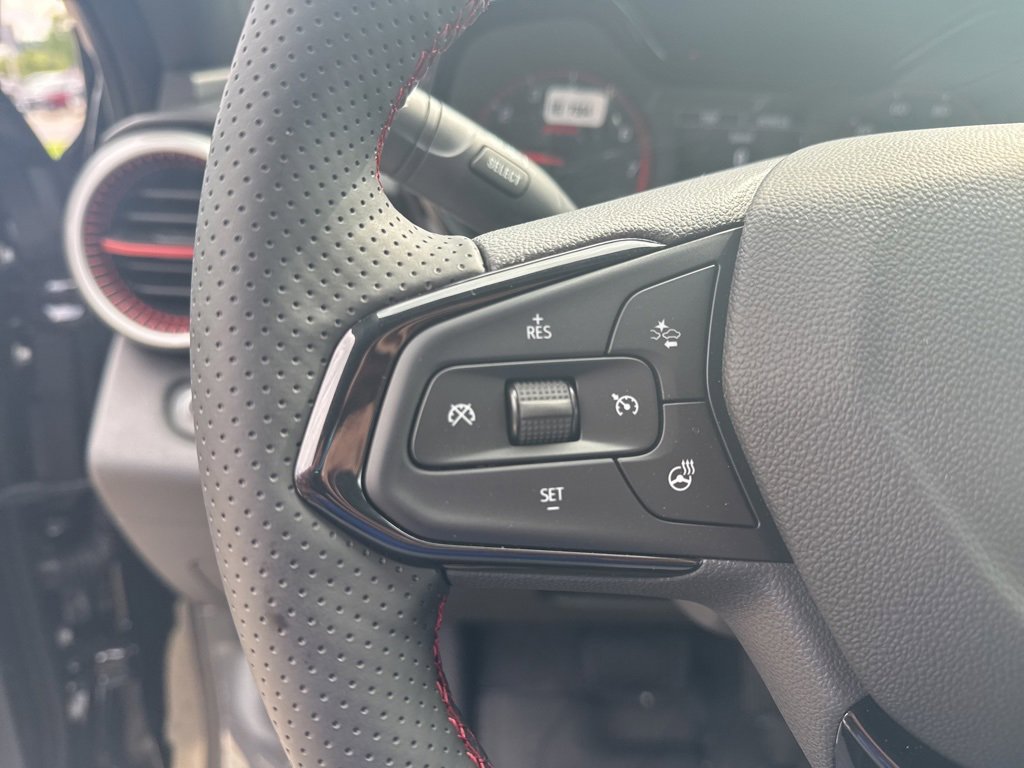 2025 Chevrolet Trax photo 13