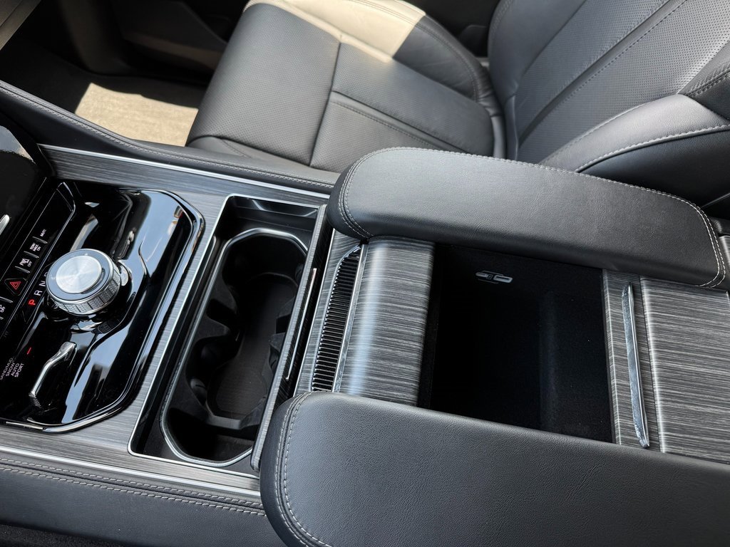 2024 Jeep Wagoneer Series II photo 29