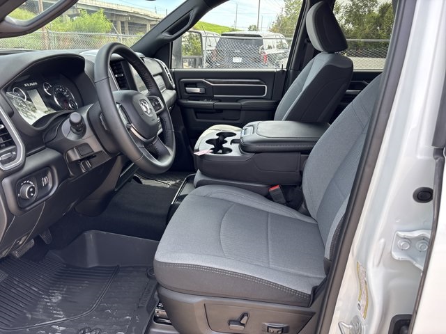 2024 Ram 2500 Big Horn photo 15