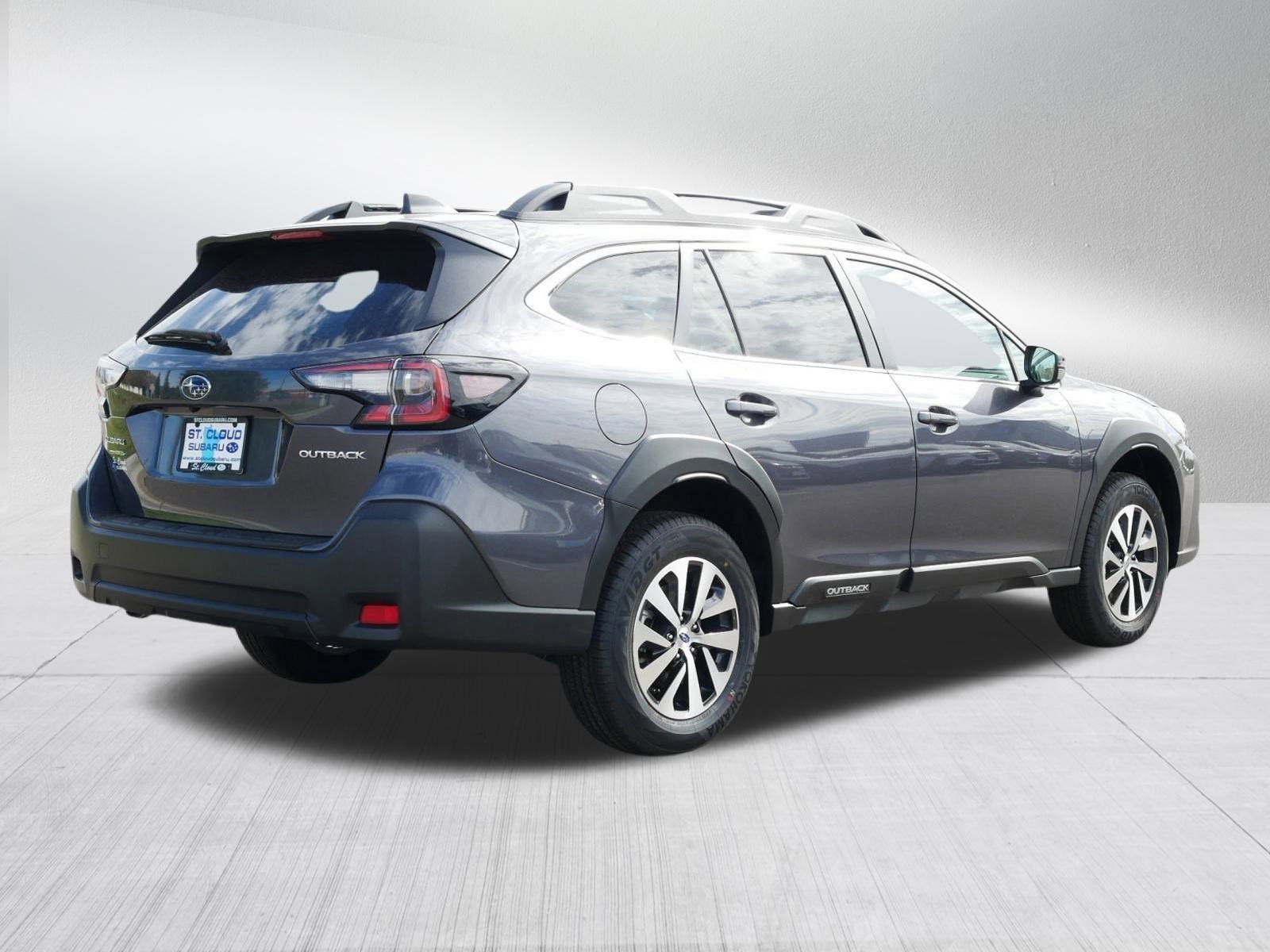 2025 Subaru Outback Premium photo 3