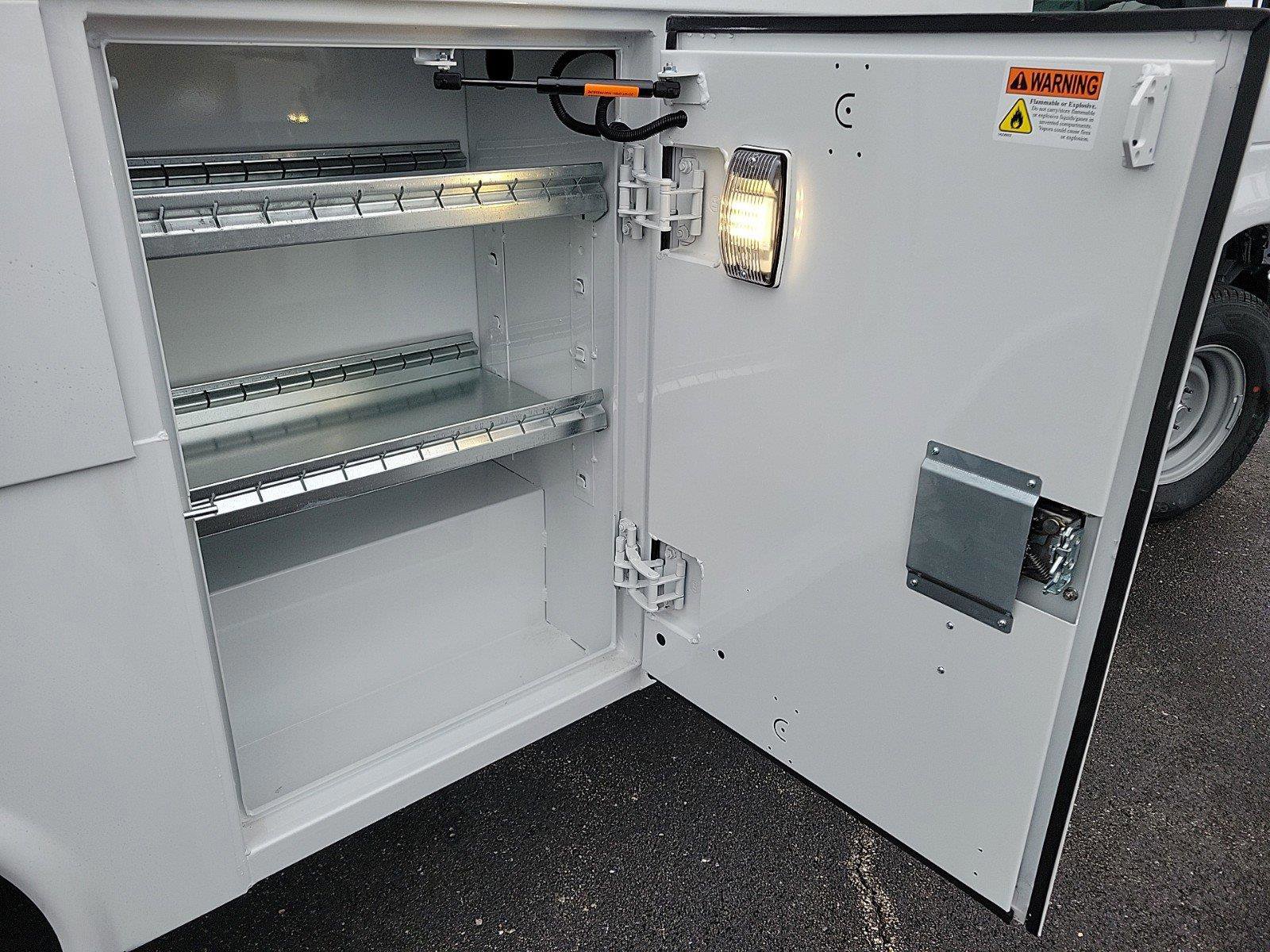 2025 FORD E-350 - Image 14