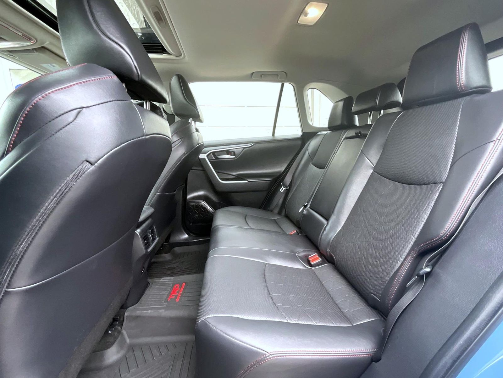 2023 Toyota RAV4 TRD photo 15