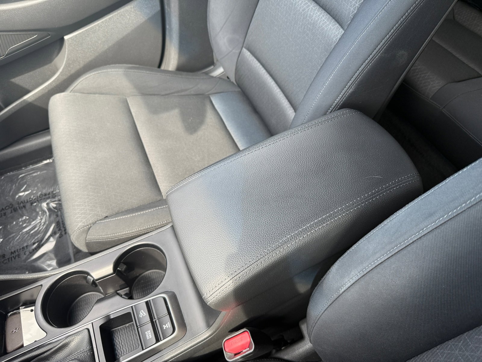 2016 Hyundai Tucson Sport photo 14