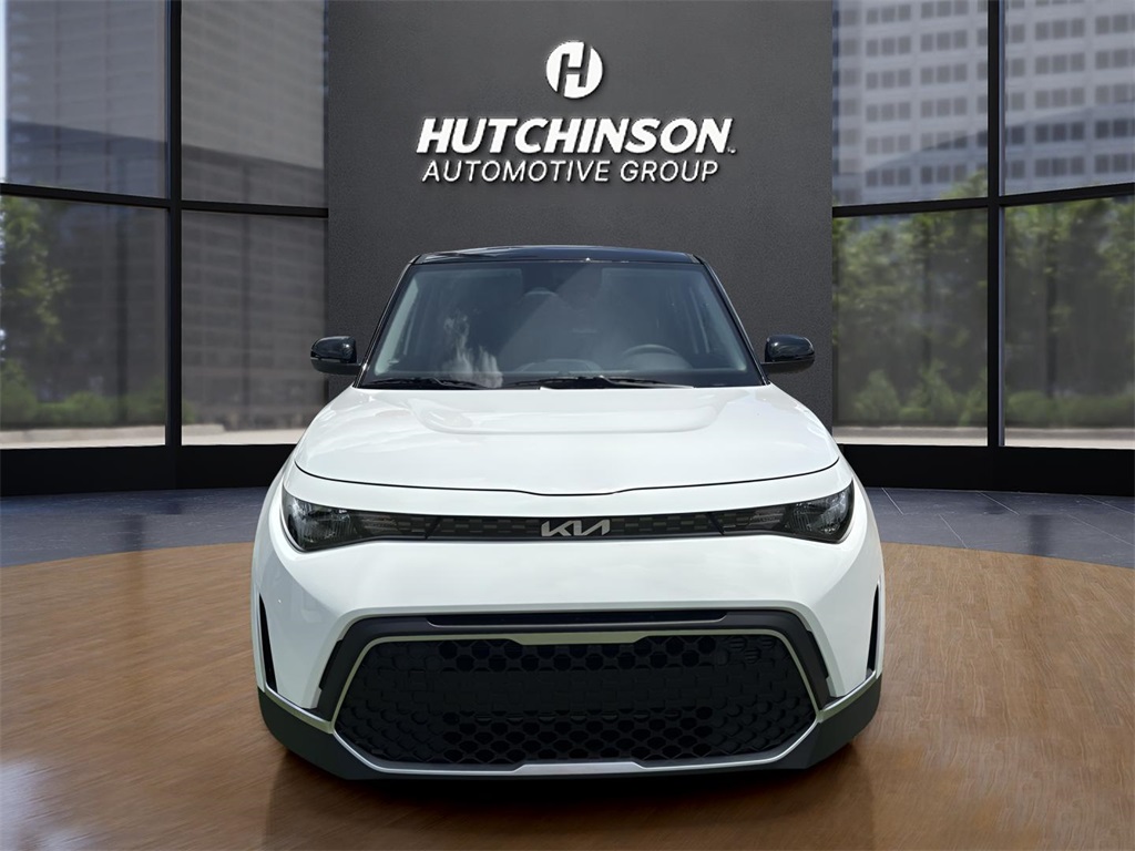 2025 Kia Soul LX S photo 2