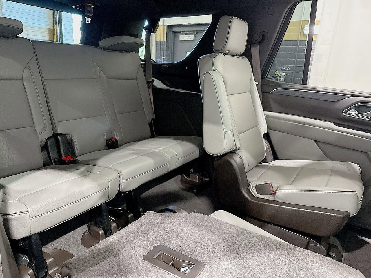 2023 Gmc Yukon SLT photo 26