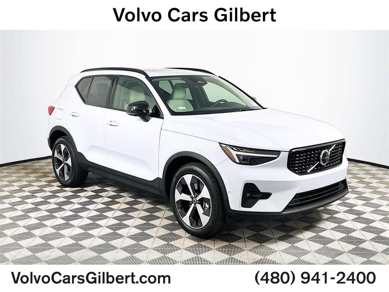 2026 Volvo XC40 Plus's photo