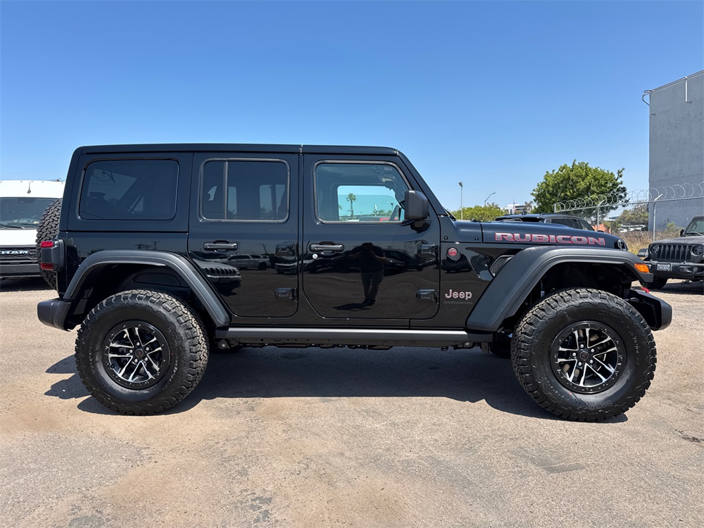 2025 Jeep Wrangler Rubicon photo 7