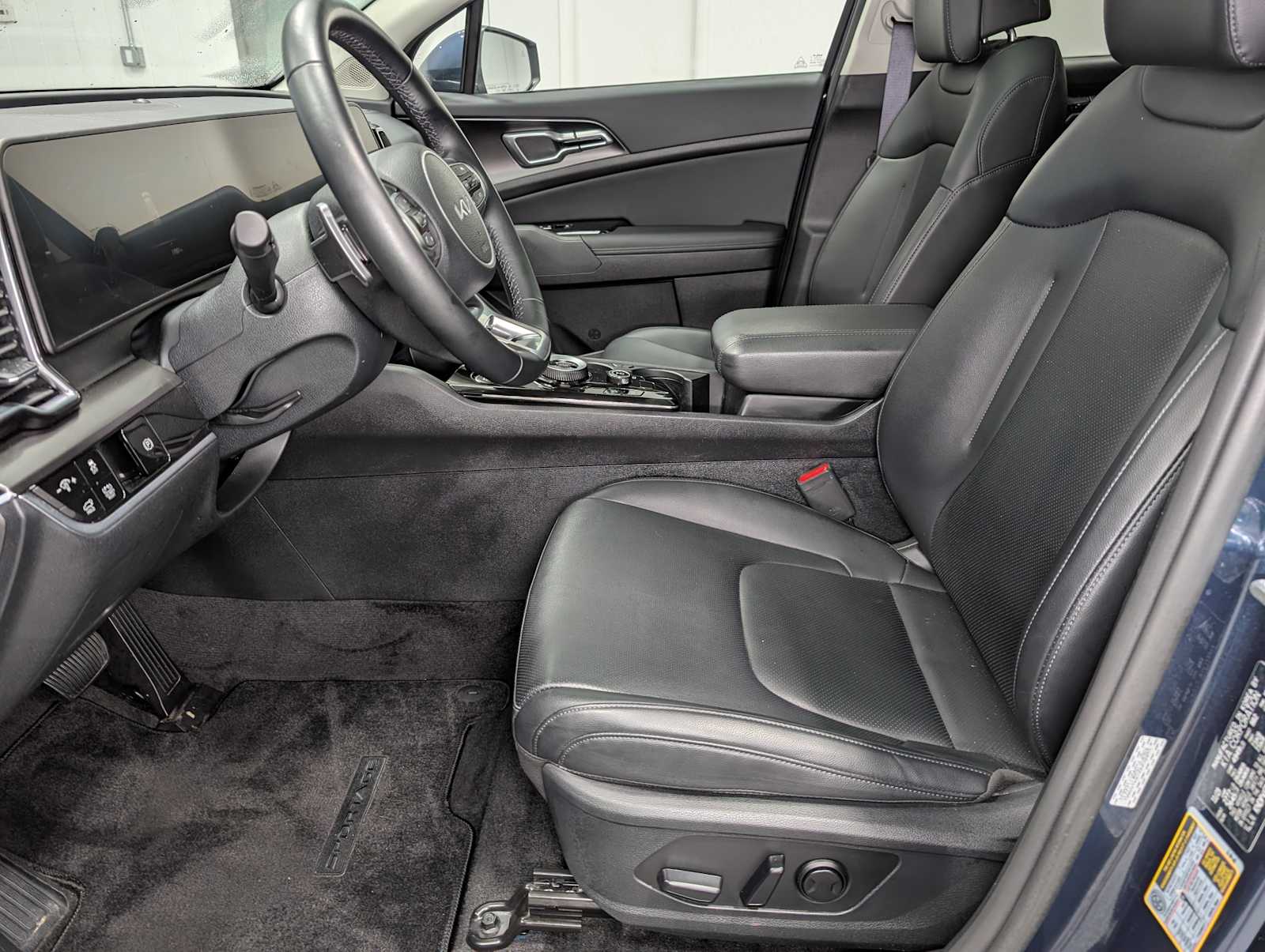 2024 Kia Sportage Hybrid EX photo 4