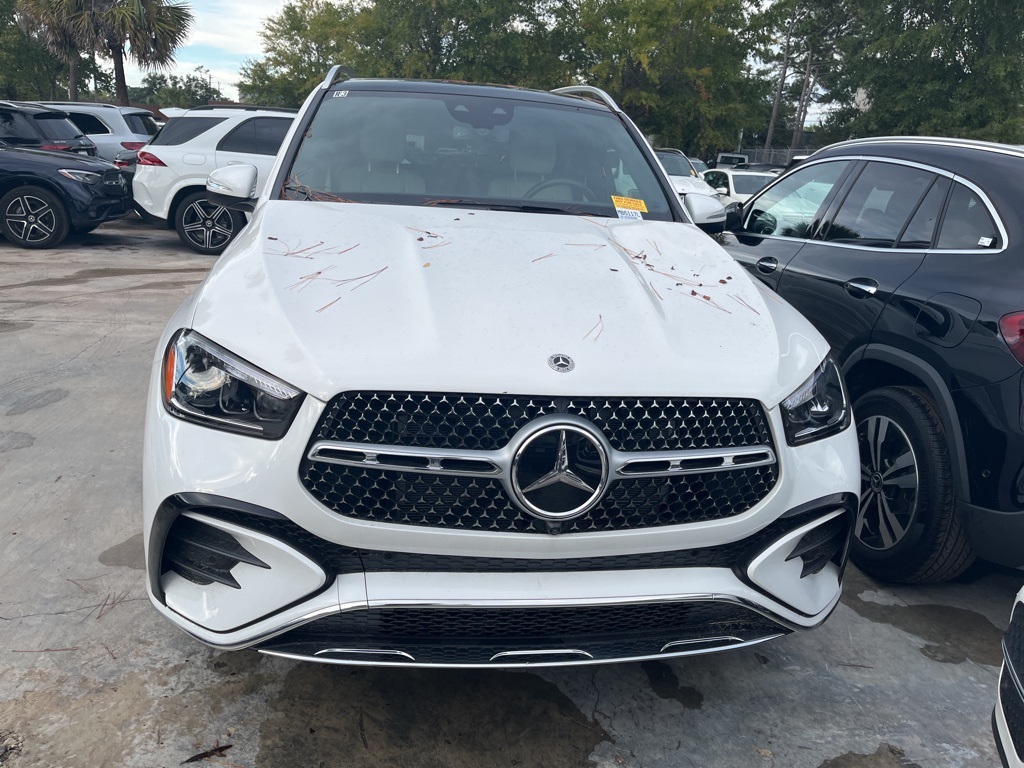 2025 Mercedes Benz GLE 450 4MATIC photo 4
