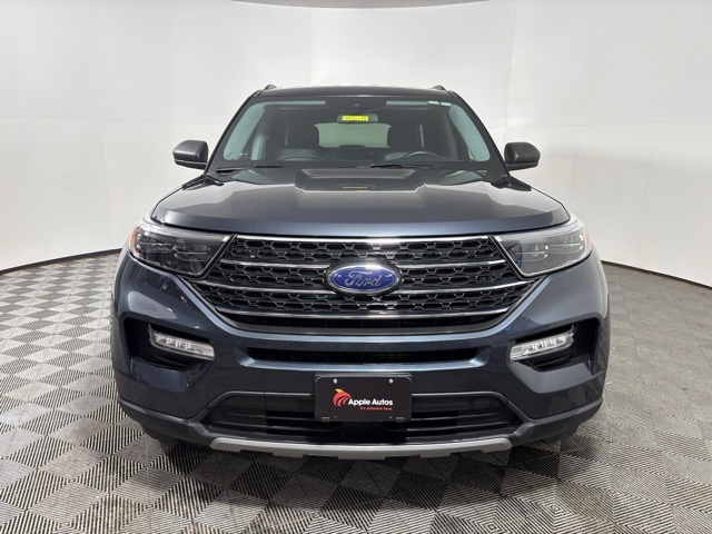 Used 2022 Ford Explorer XLT with VIN 1FMSK8DH8NGC29165 for sale in Shakopee, Minnesota