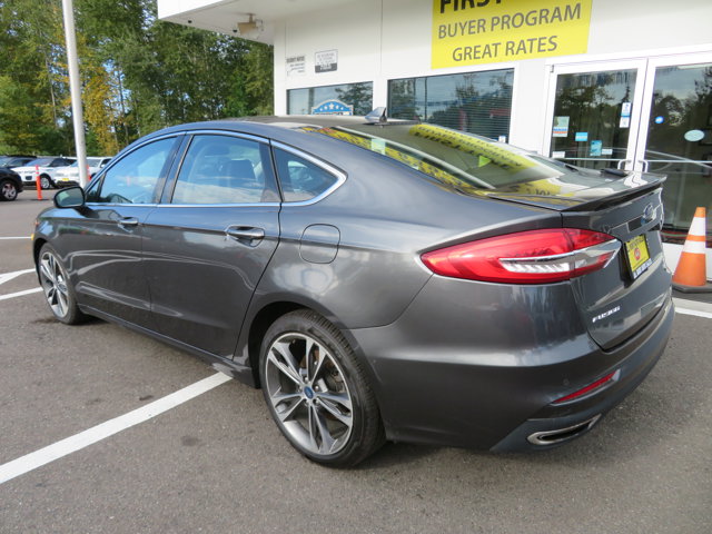 2020 Ford Fusion Titanium photo 3