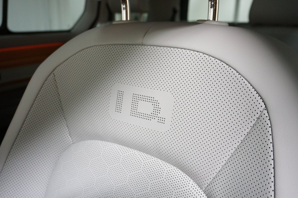 2025 Volkswagen ID. Buzz photo 12