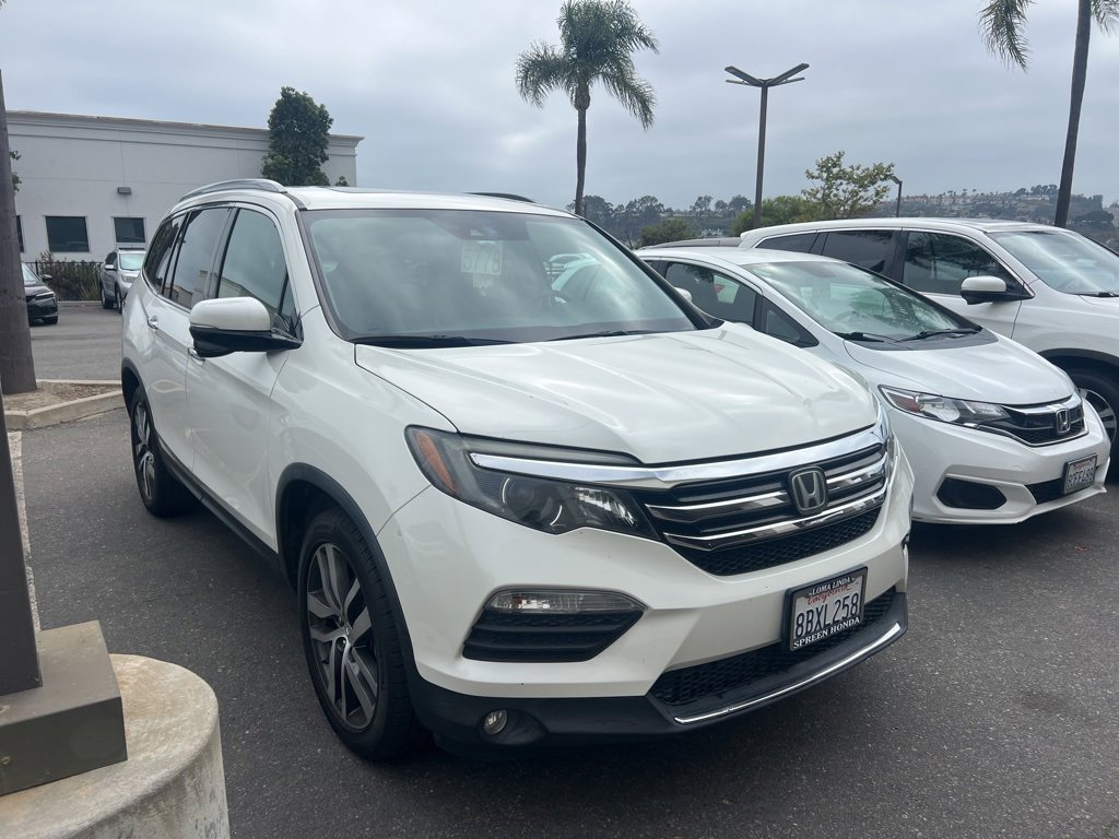 2018 Honda Pilot Touring photo 3