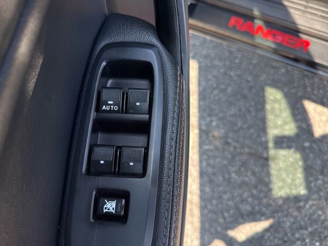 2021 Ford Ranger Lariat photo 16