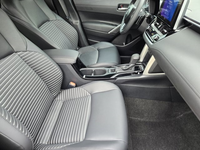 2024 Toyota Corolla Hybrid XSE photo 9