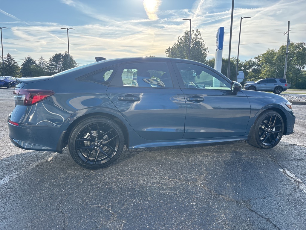 2026 Honda Civic Sport Hybrid photo 3