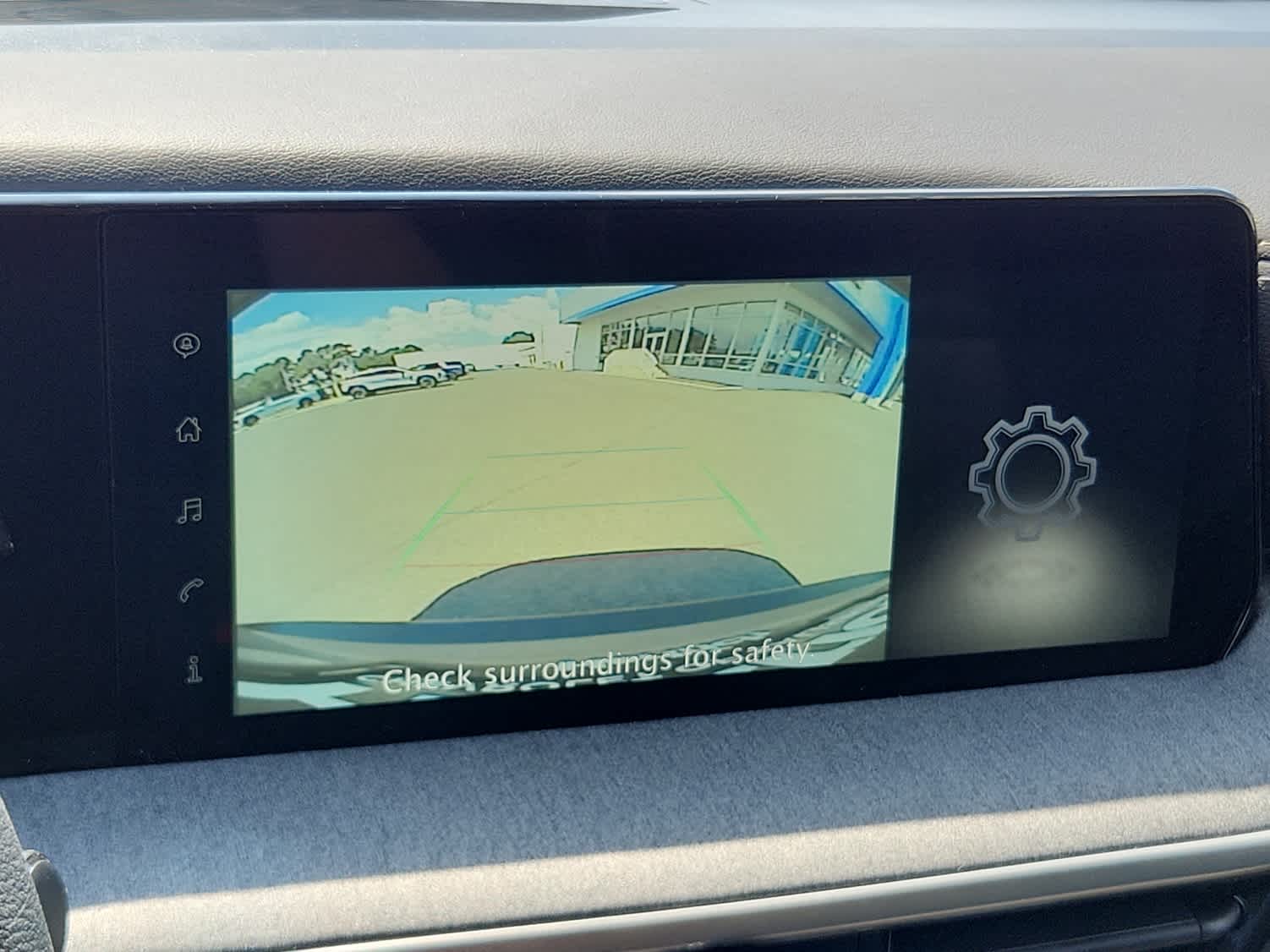 2025 Nissan Kicks SV photo 13