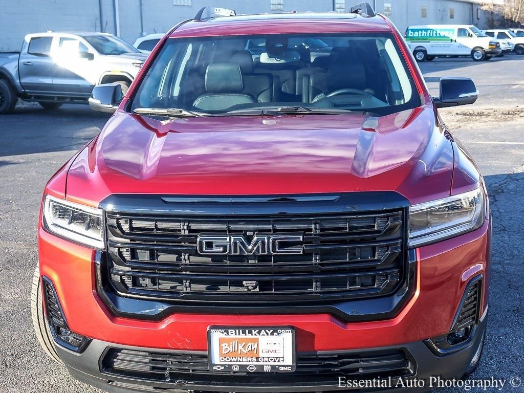 2023 GMC ACADIA - Image 4