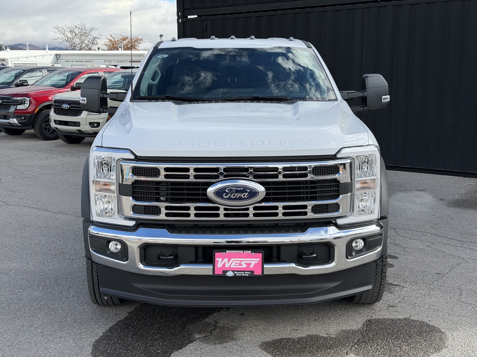 2026 Ford F-550 XL photo 3