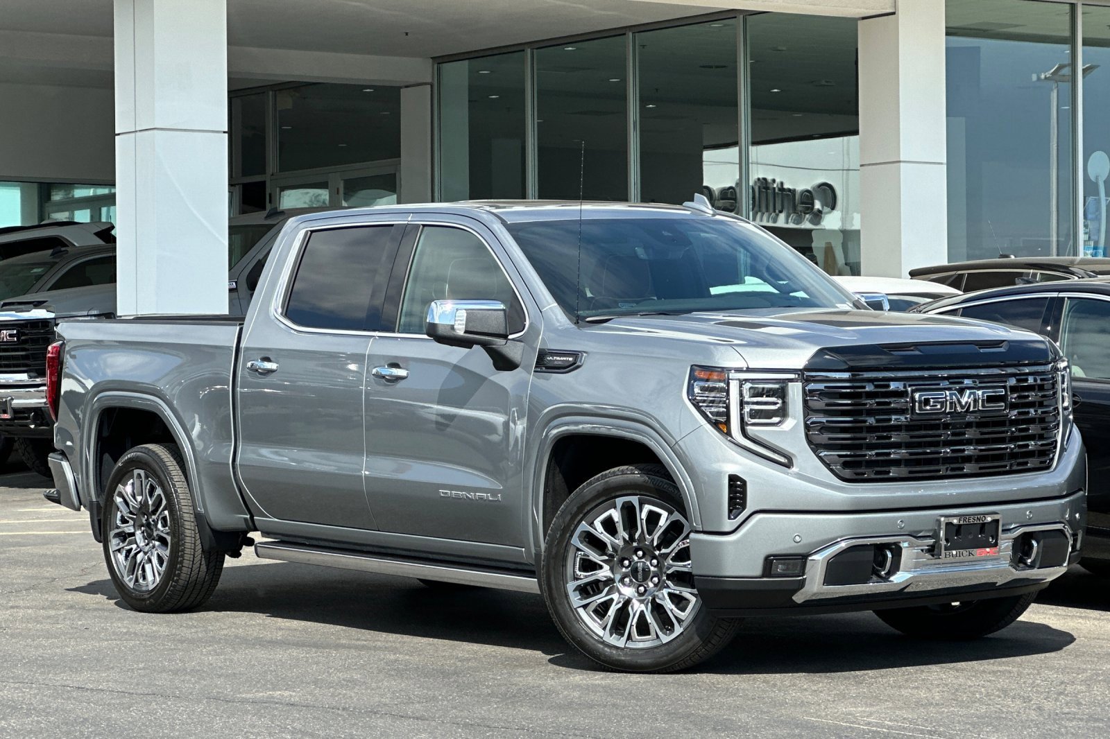 2026 Gmc Sierra 1500 Denali Ultimate photo 2