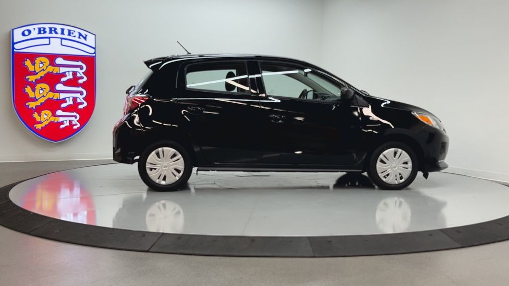 2023 Mitsubishi Mirage ES photo 3