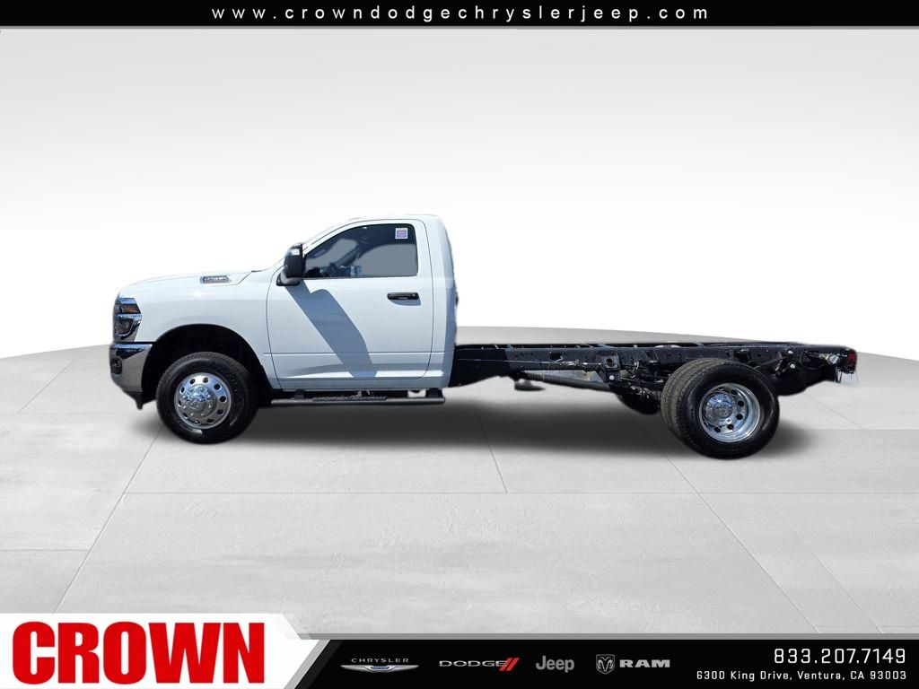 2026 Ram 3500 Tradesman photo 6