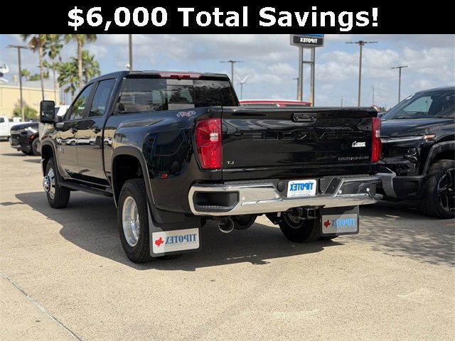 2026 Chevrolet Silverado 3500HD LT photo 4