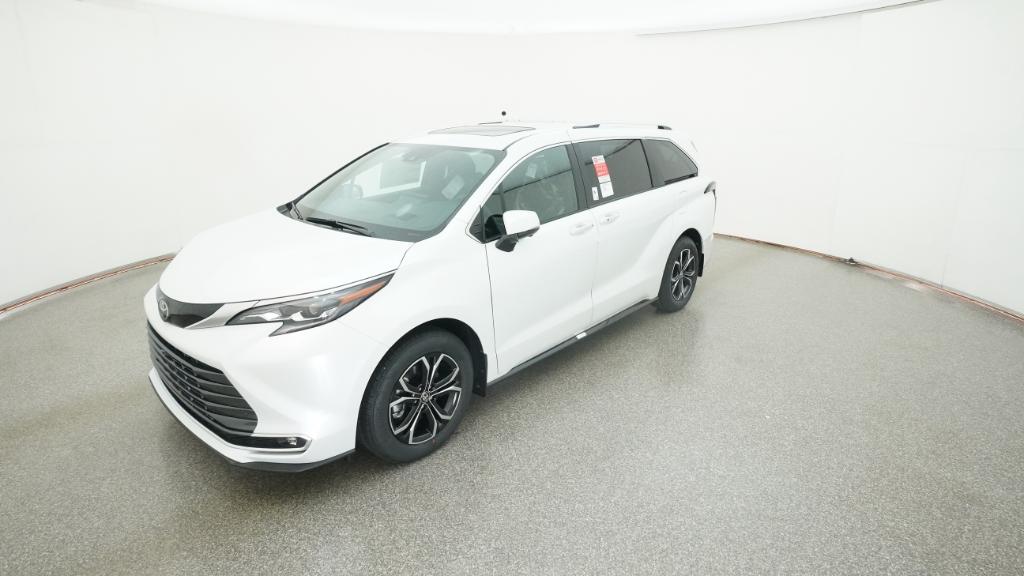 2026 Toyota Sienna Platinum's photo