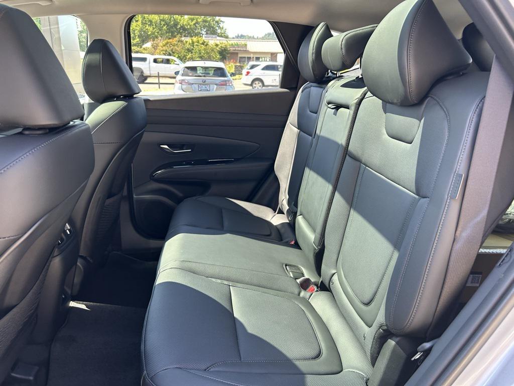 2025 Hyundai Tucson Hybrid Limited photo 24