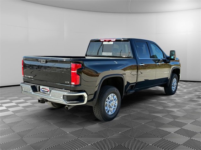 2026 Chevrolet Silverado 2500HD LTZ photo 3
