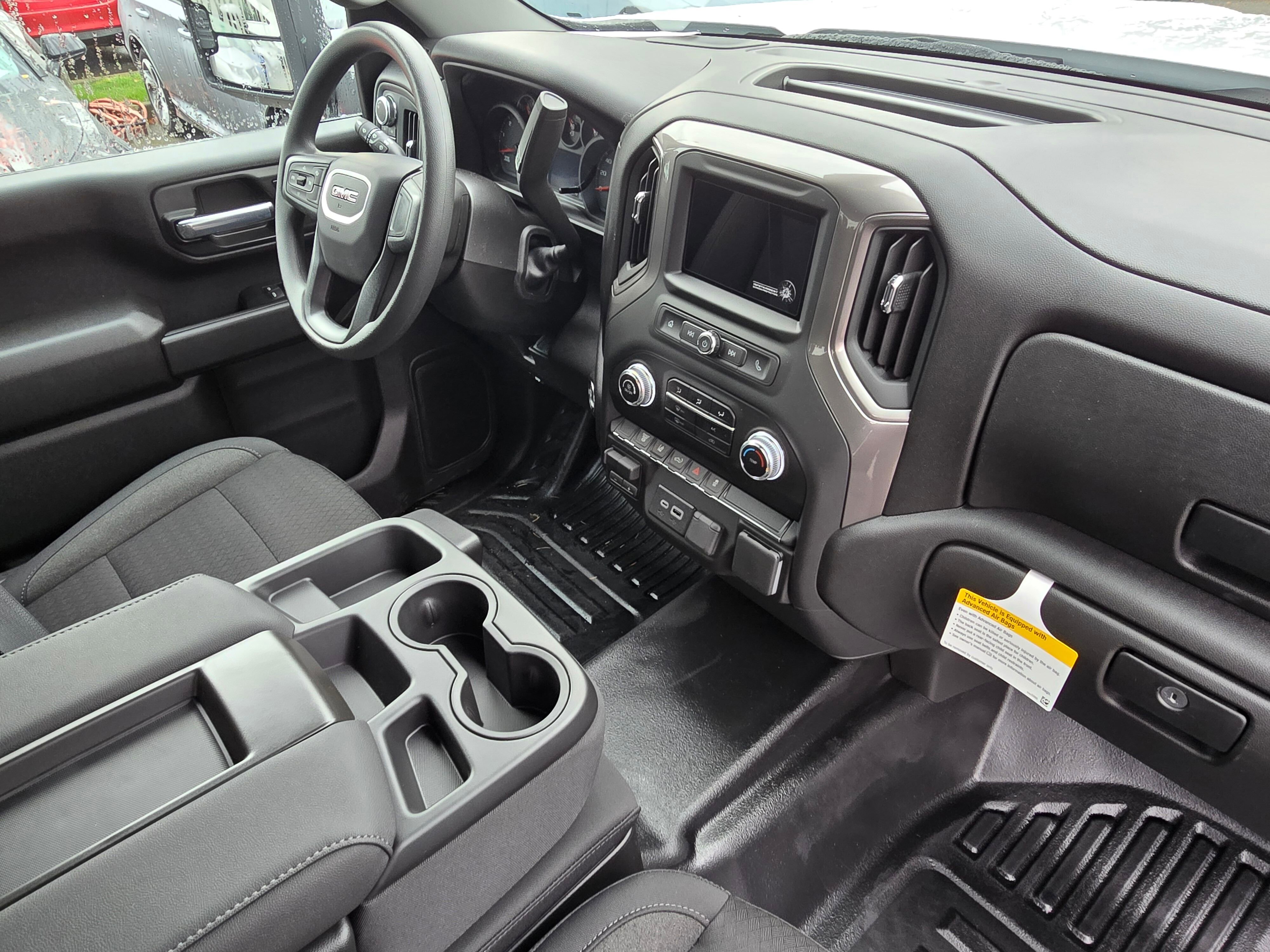 2026 Gmc Sierra 2500 HD Pro photo 3