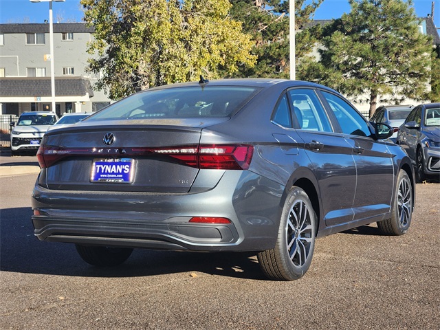 2025 Volkswagen Jetta 1.5T SE photo 2